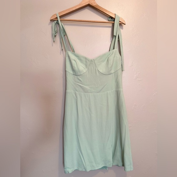 Wayf Light Green Sweetheart Neckline with Seamed Cups Mini Dress - Picture 2 of 15